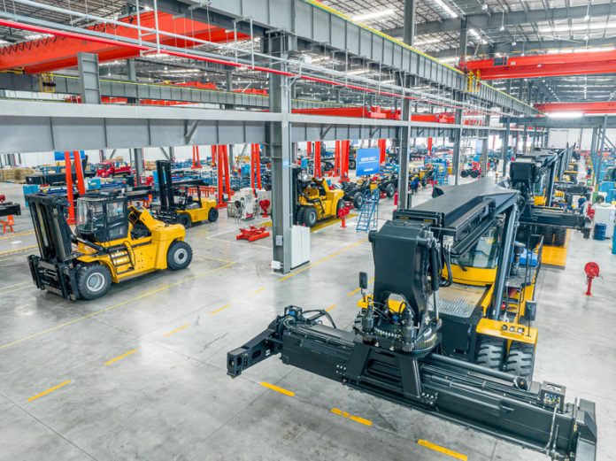 XCMG-New-Port-Machinery-s-High-end-Intelligent-Industrial-Development-Project-Base